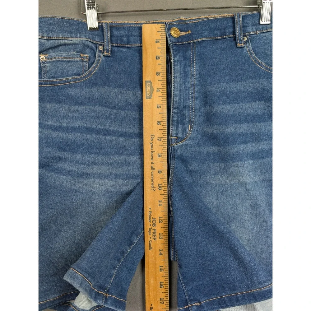 Nanette Lepore Blue High Rise Denim Jean Shorts Plus Size 18W Whiskered Stretch‎